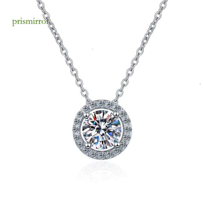 Exquisite pure sier pyroxene necklace, suitable for women's sparkling chilled round accessories