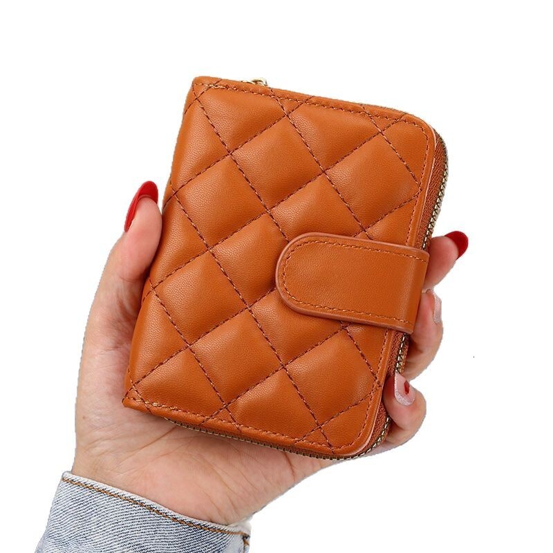 Designer Free Shipping 2025 New Women's Wallet Quilted European And American Style Small Wallet Short Student Coin Wallet Multi Card Slot Women&#