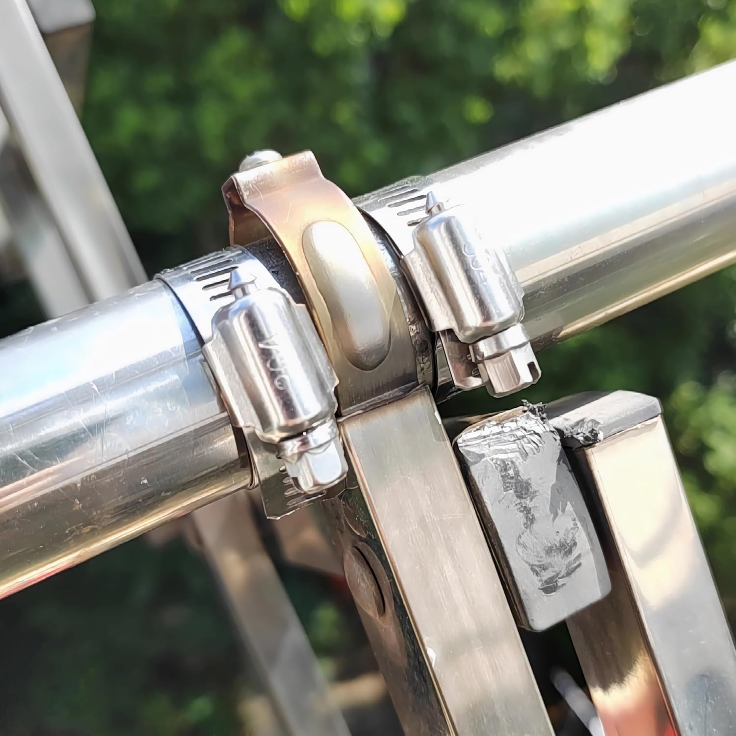 Hose Clamps 185PCS Assortment Kit, 304 Stainless Steel, Radiator Hose Clamps, Multi-size Adjustable Range 1/4-2in(6-51mm) with 2pcs Socket Wrench for 