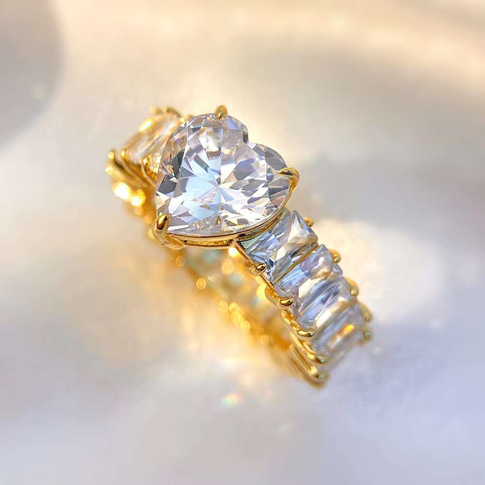Best Sale Jewelry 925 Sterling Silver Ring Hot Selling Vintage Big Heart Zircon Engagement Rhodium 14K Gold Plated Wedding Bands