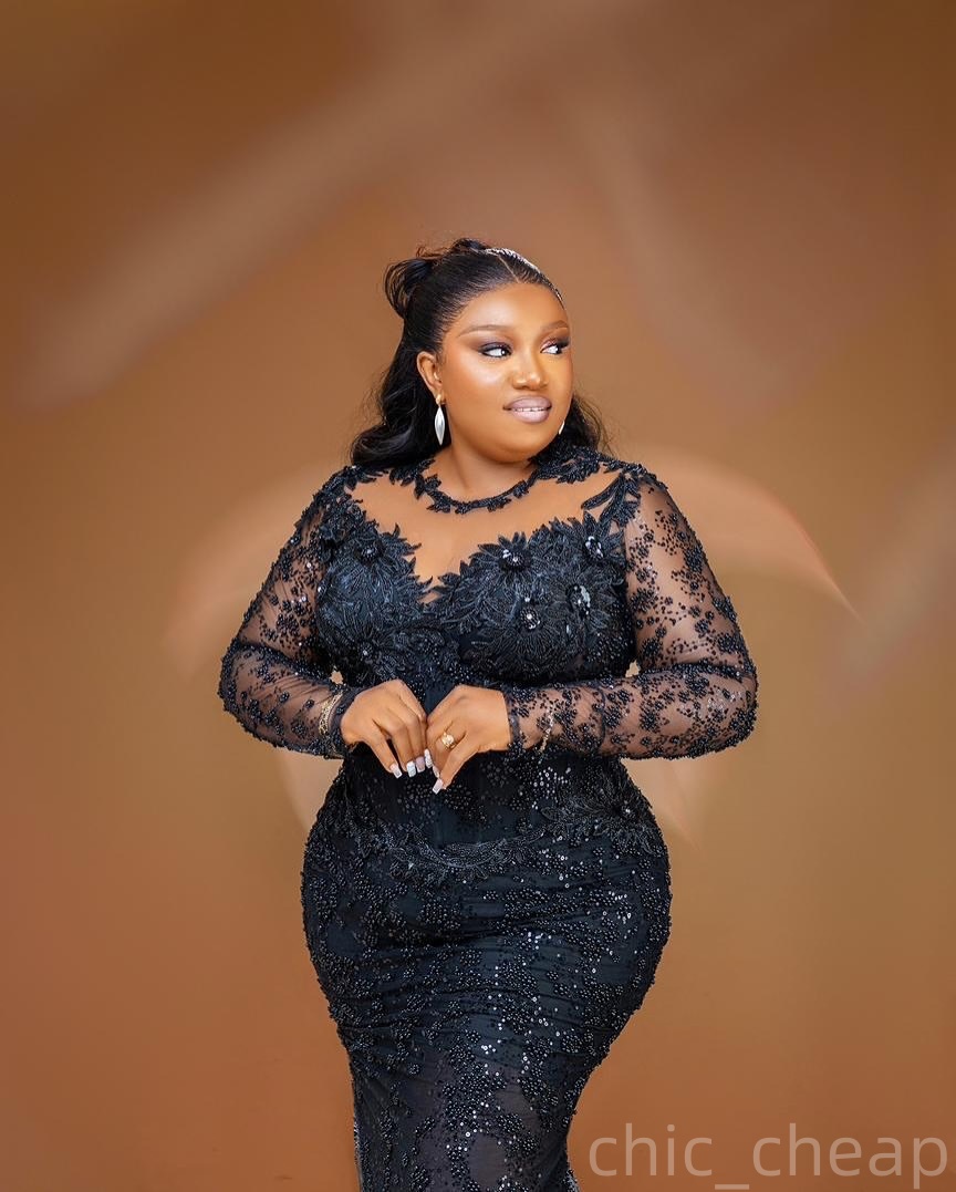 Black Mermaid Prom Dresses 2025 Lace Beaded Sheer Neck Vintage Evening Formal Party Second Birthday Engagement Gowns Plus Size Dress For Special Occas