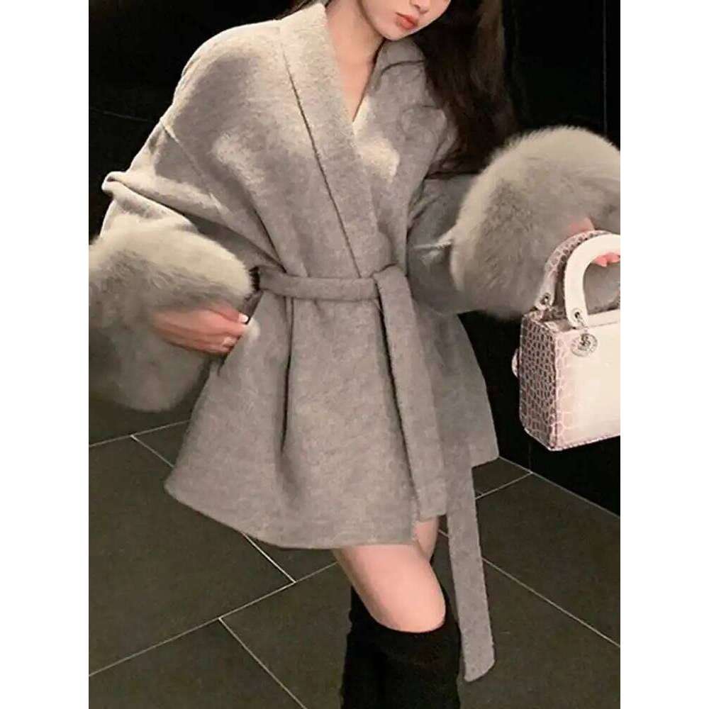 UCXQ Elegant Woolen Coat Temperament Office Lady Overcoats Fur Patchwork Long Sleeve Beautiful Women's Coats 2025 Winter New