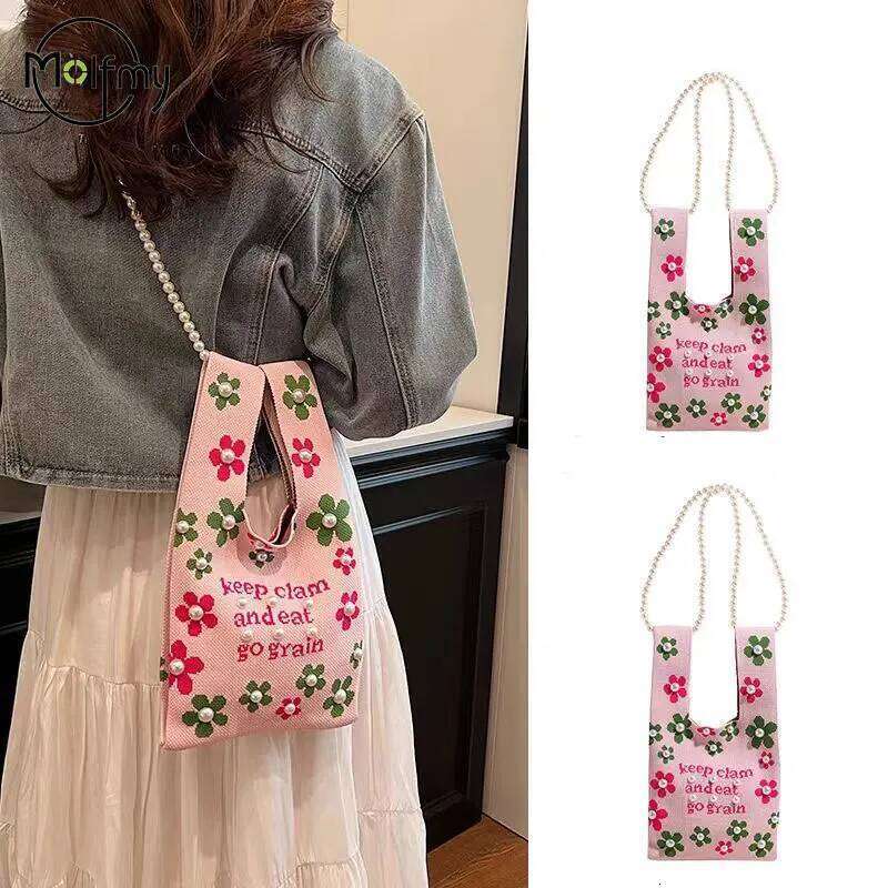 Women'S Knot Wrist Pearl Chain Tote Handmade Knitted Bag Portable Bucket Phone Handbags Large Capacity Summer Flower Handbag