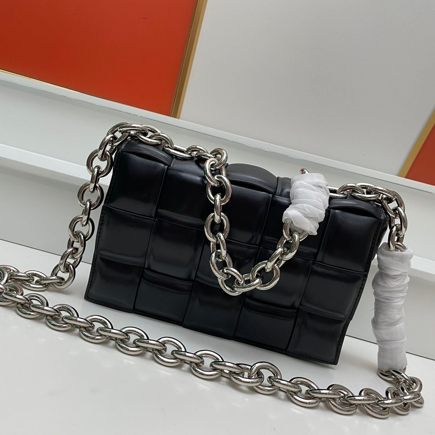 top quality Padded Bag women designer Bag Designer thick chain Bag shoulder Bag lady clutch Casual Handbag Shoulder Bag cowhide crossbody Bag 250715