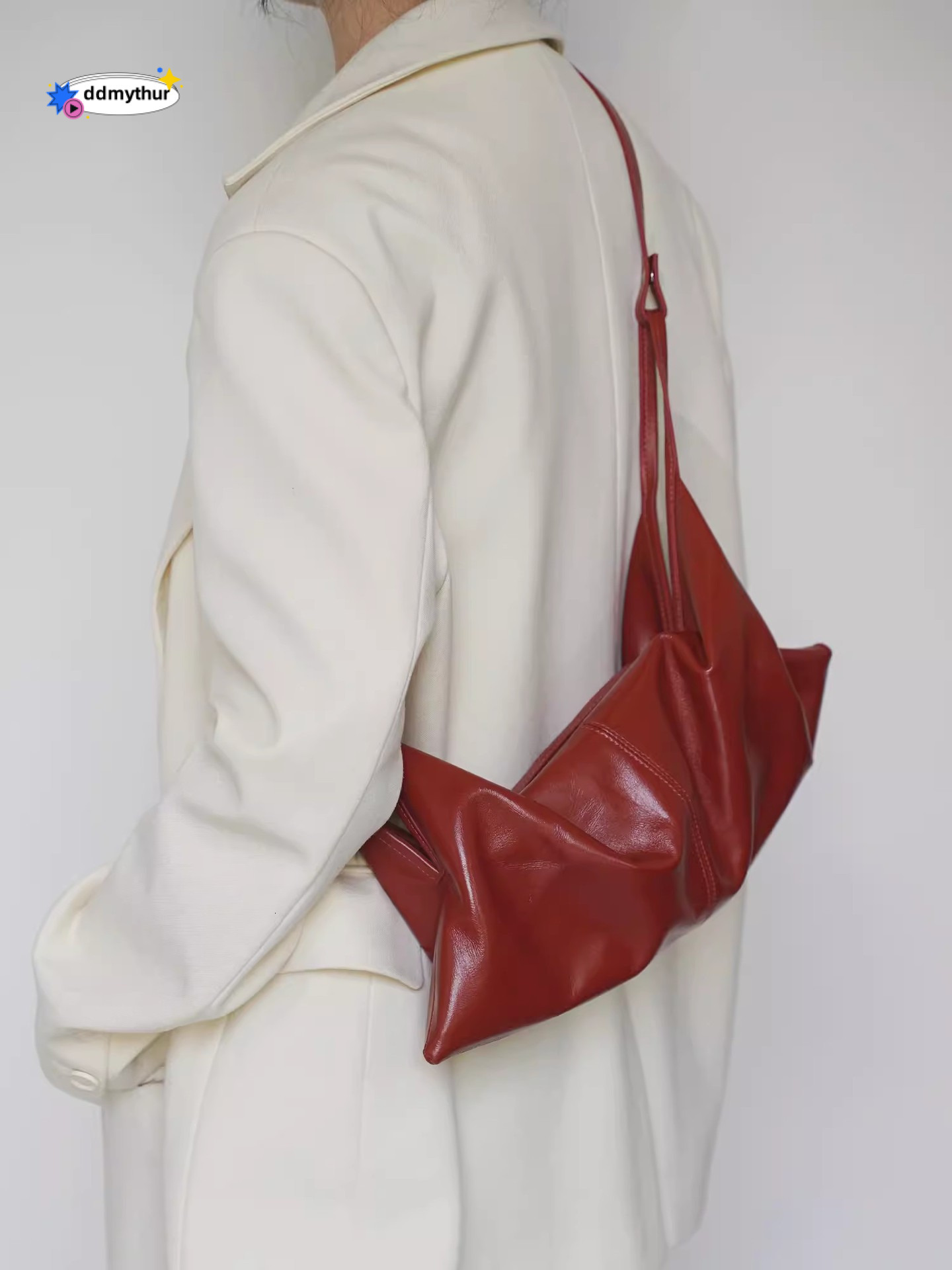 Korean INS Wind Niche Design Top Layer Oil Wax Soft Leather Lazy Style Single Shoulder Crossbody Handbag Croissant Foldable Bag ddmynov