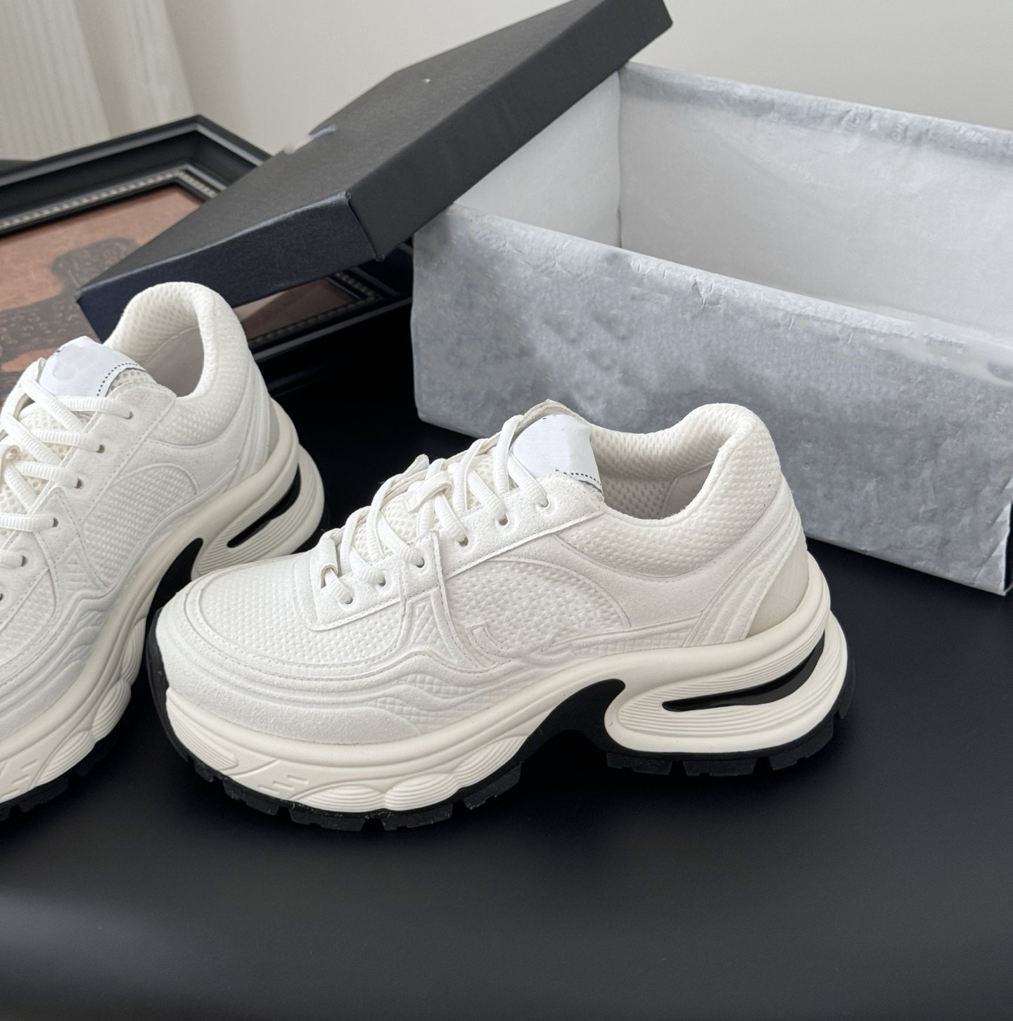 Designer Casual Sho… - image