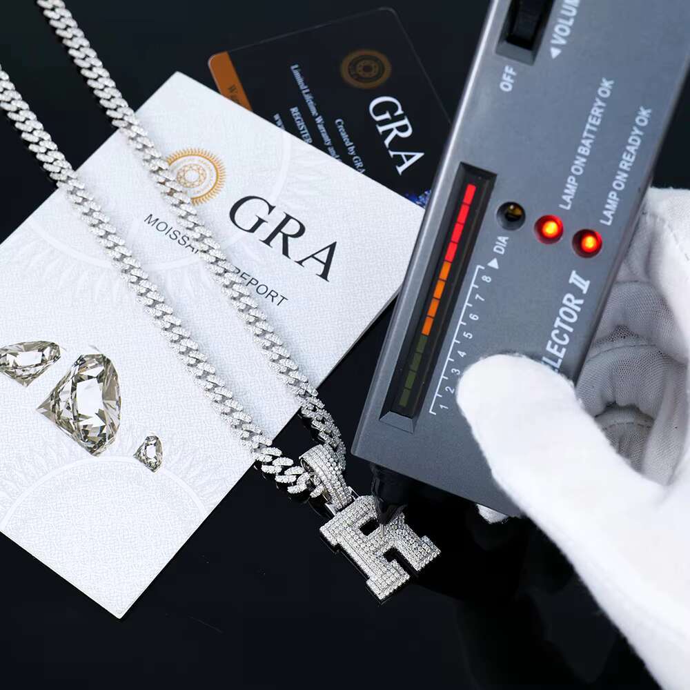 VVS1 Moissanite R Letter Necklace for Men 925 Sterling Silver Chain with GRA Certified Pendant Diamond Jewelry Charm