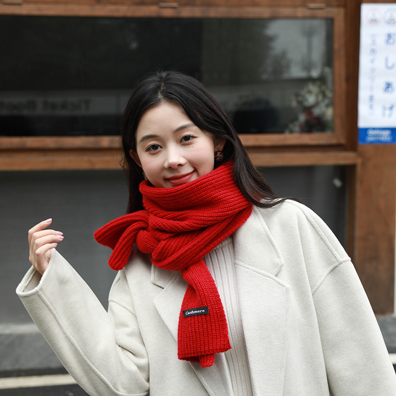 Z0192 New solid color knitted scarf for women Autumn and winter fashion simple high-end warm student short scarf