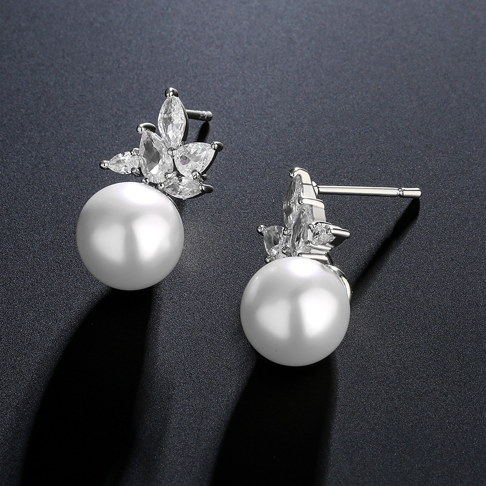 Simple Classic Pearl Designer For Women Elegant Ladies' Jewelry Light Luxury Exquisite Micro-inlaid Zircon Stud Earrings Wholesale