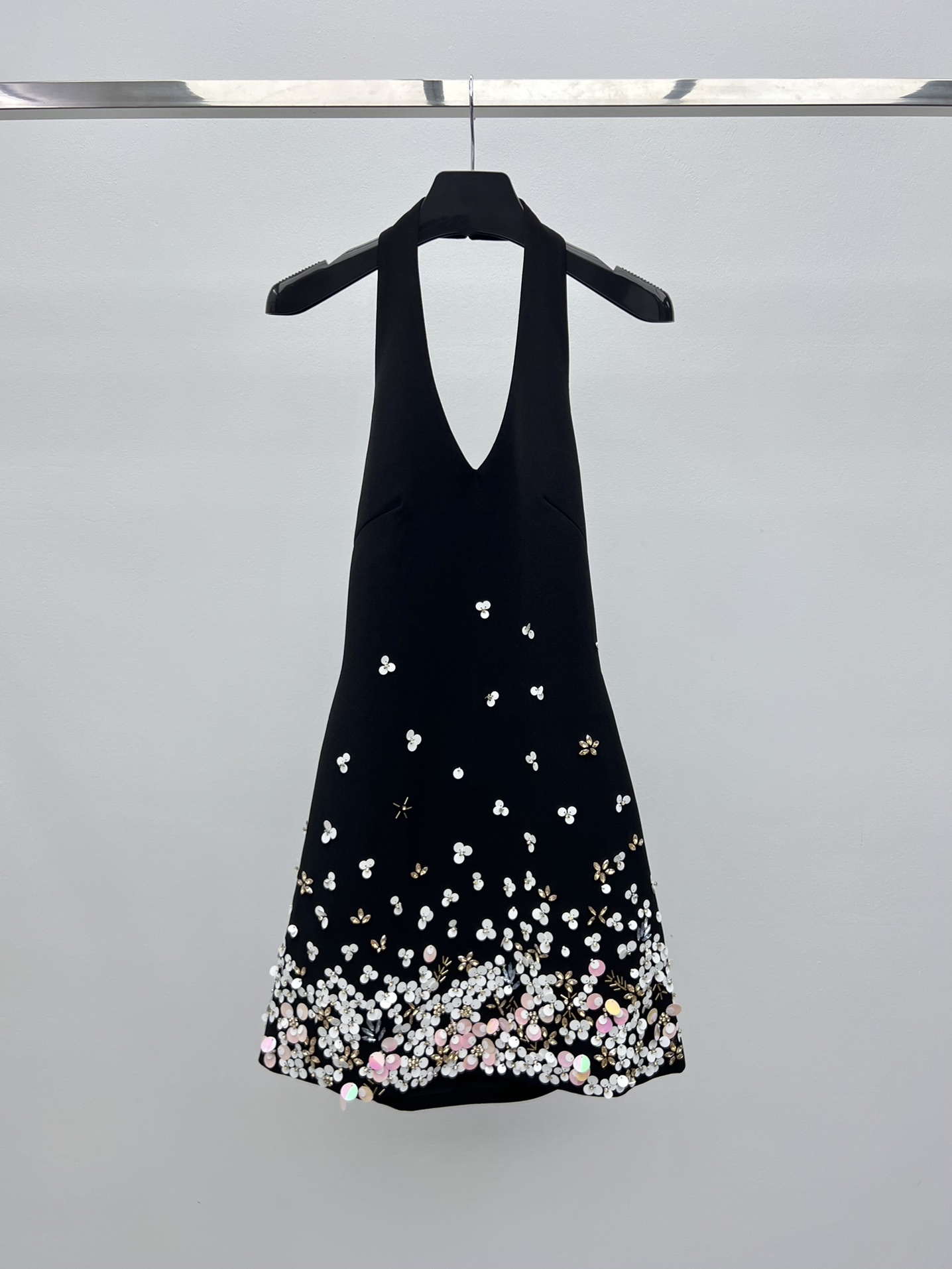 25 New Sequined Emb… - image