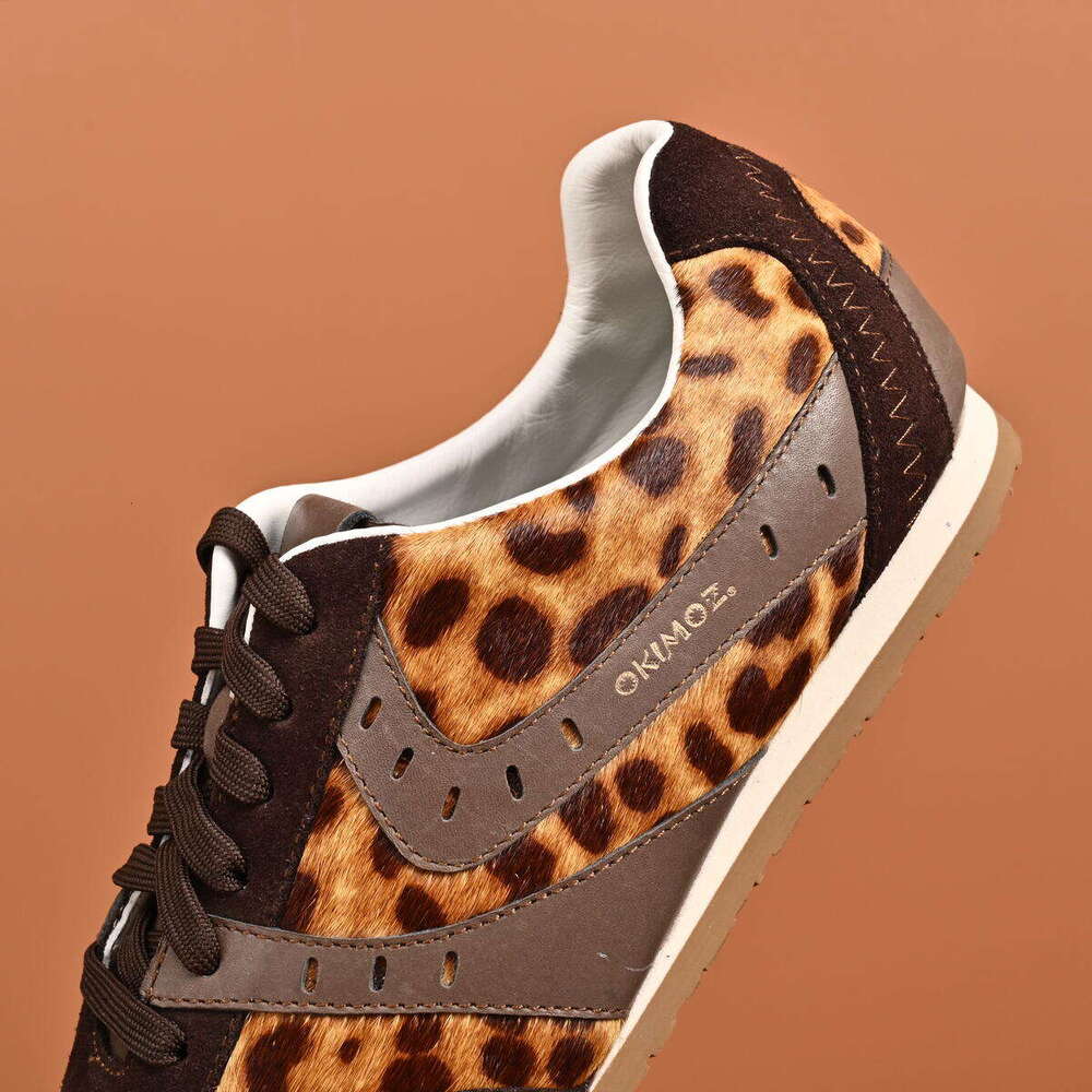 Lanjia Modern Unisex Streetwear Tennis Flats Featuring Feline Design Okimoz E