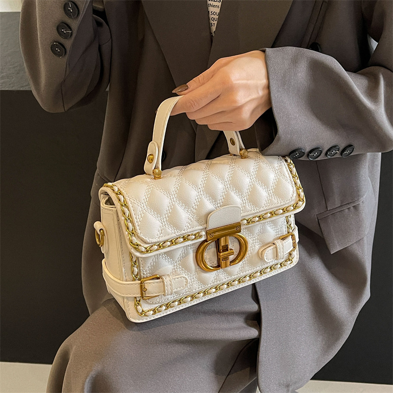 Designer bag free shipping new fashionable casual light luxury high-end texture chain bag shoulder crossbody bag for women