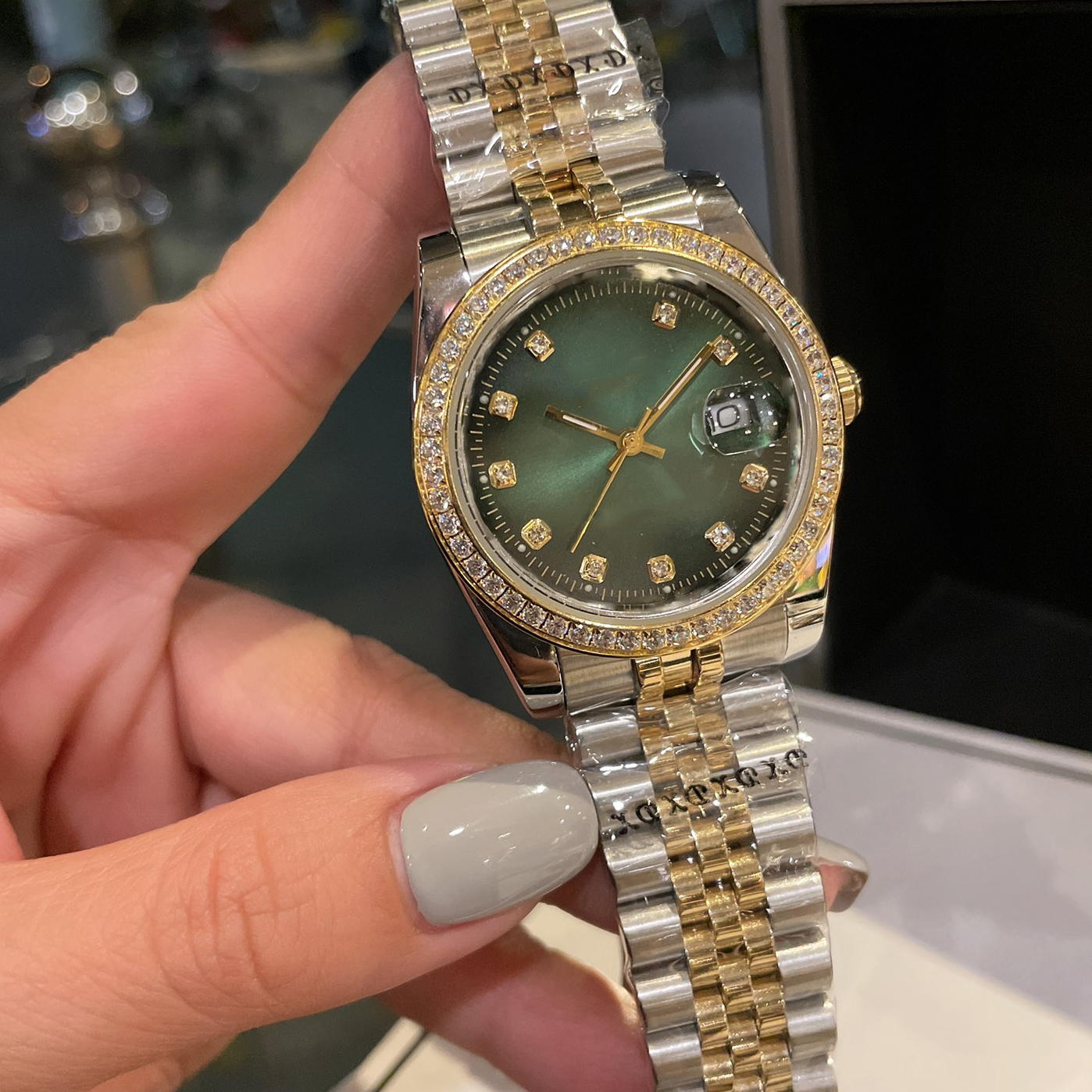 31mm quartz diamond women watch Designer wristwatches Stainless Steel band for womens Christmas Valentines Day Gift