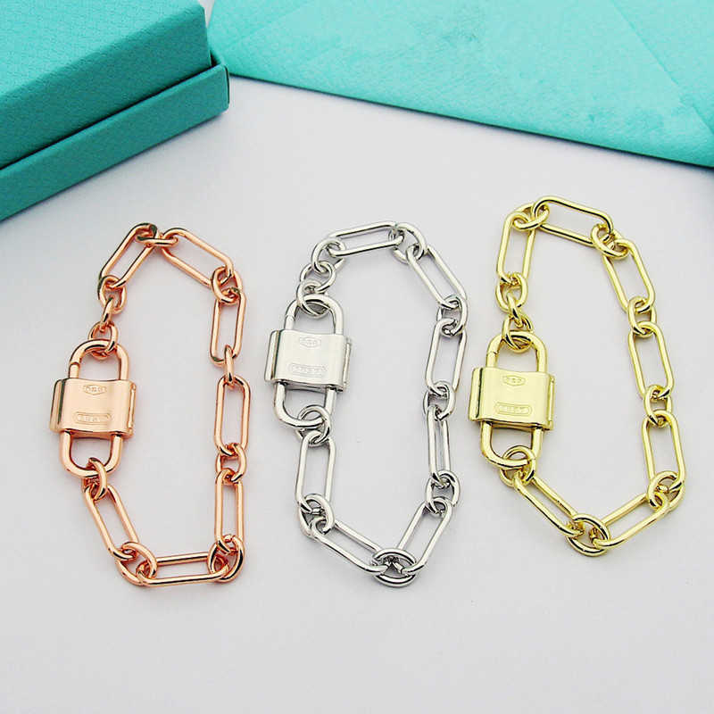 Letter Double Button Lock Head Thick Bracelet Women's Bracelet Classic Lock Head Bracelet Jewelry 250715