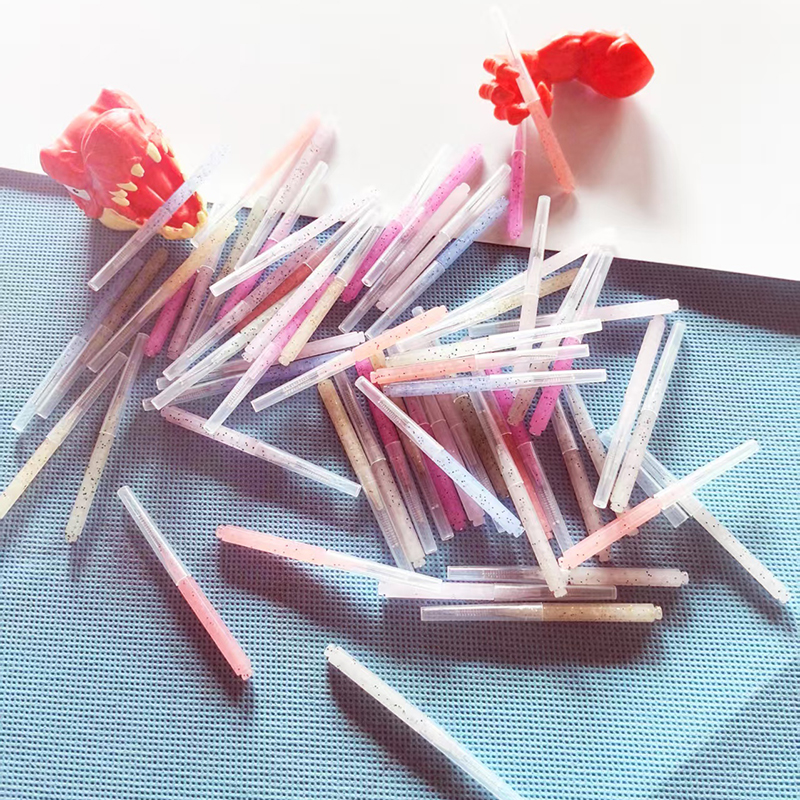 I-04 Crystal interdental brush i-type interdental brush ultra-fine soft fur interdental gap brush cleaning length 67mm compact and portable beauty too