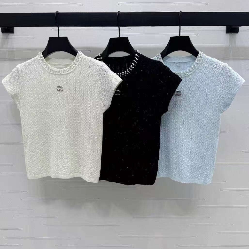 Womens knitted t shirt designer brand short-sleeved high-end custom fashionable pullover knitted sweater super elastic tight white knitted top