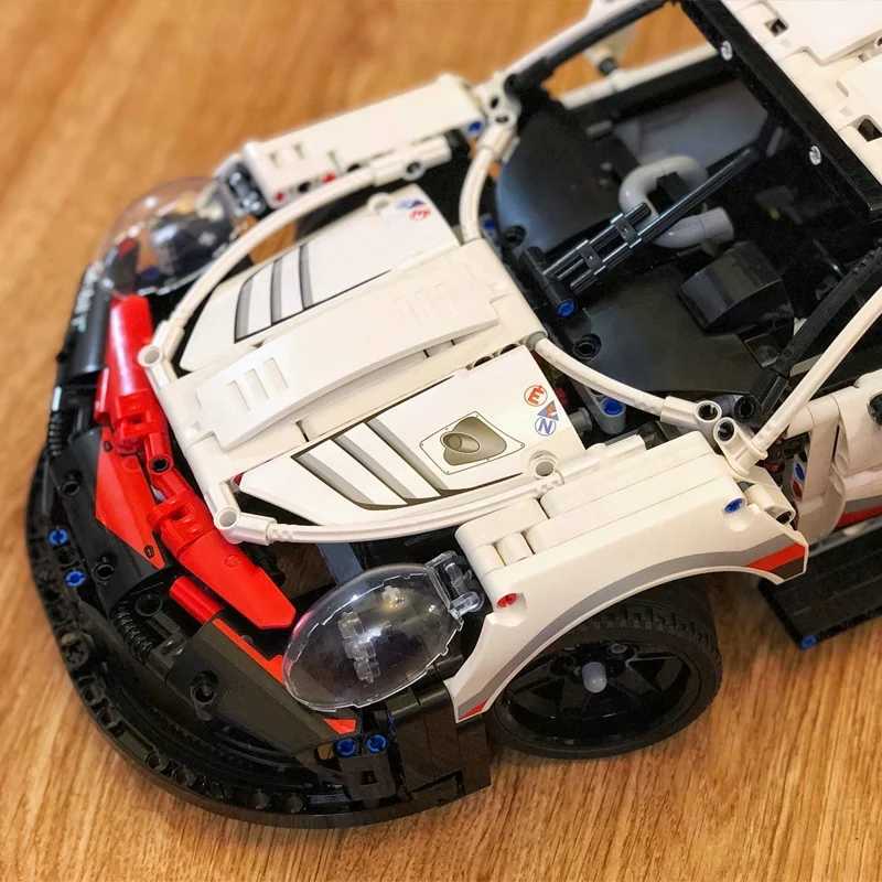 1580+Pcs 1 10 Assembled Building Blocks Compatible 42096 Remote Control Car Motor Or LED Lights Sport Model MOC Toy Adults Gifts Y250701