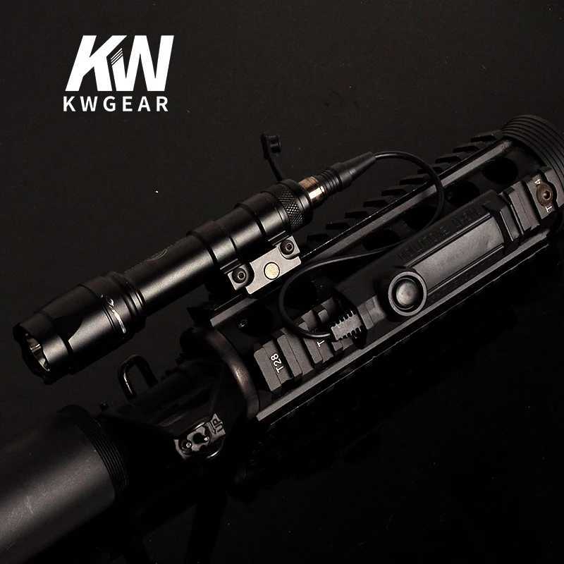 WADSN Airsoft Surefir M600 M600C Scout Flashlight 540 Lumens LED Tactical Hunting Gun Weapon Light with Dual Function Tape Switch XJ250701