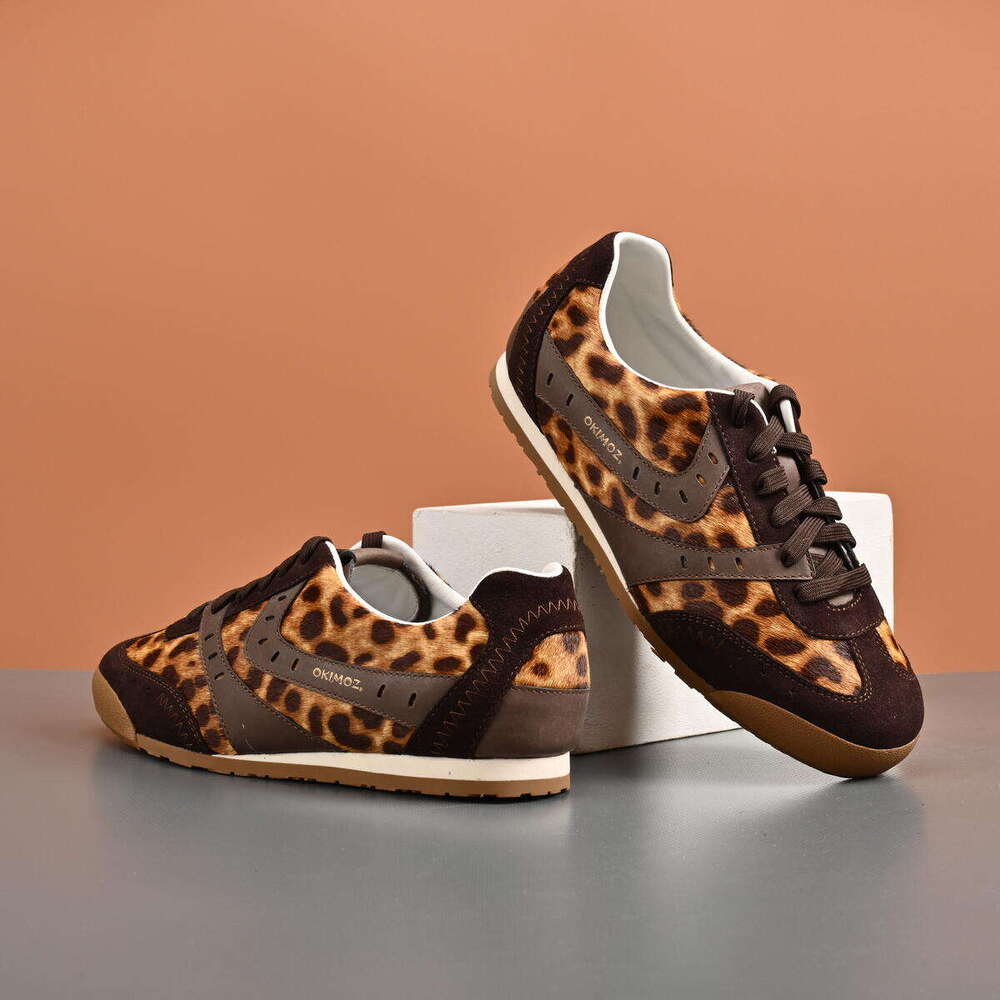 Lanjia Modern Unisex Streetwear Tennis Flats Featuring Feline Design Okimoz E