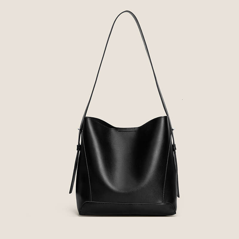 Free shipping fashion designer bag Luxury bag New Women s High End Large Capacity Bucket Soft Leather Versatile Shoulder Crossbody Bag handbag