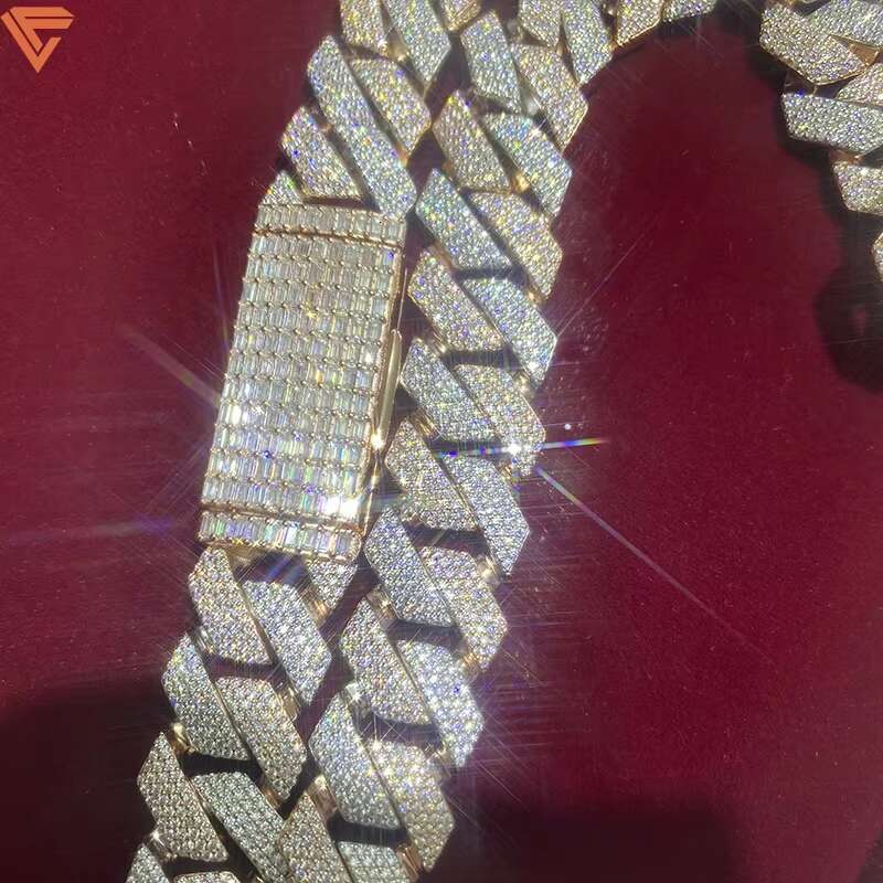 Moissanite Diamond Cuban Link Chain Necklace Custom 15mm18mm Width 22 Inches 3tone 4 Tone Hip Hop Vvs Moissanite Cuban Chain