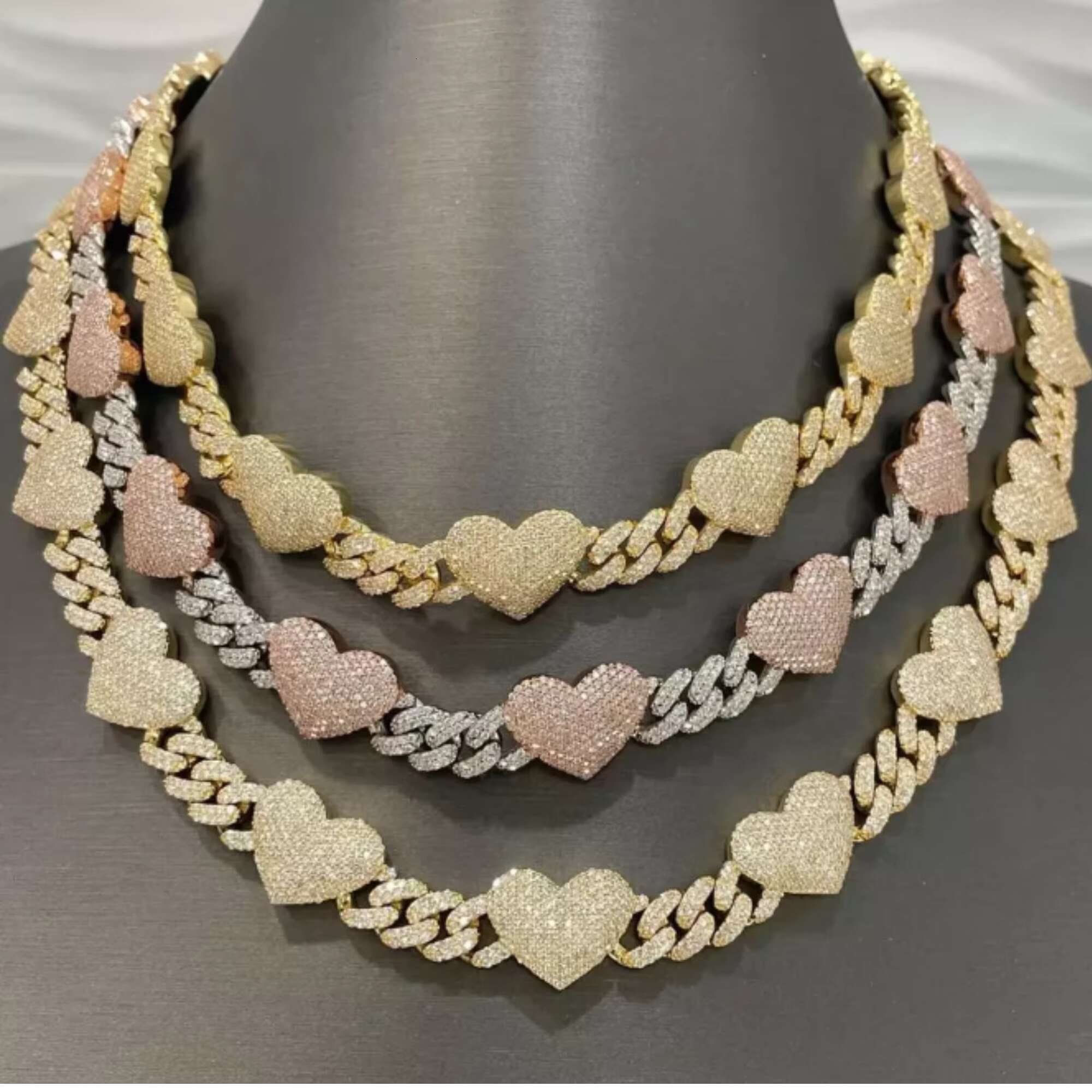 Customized 18mm Cuban Link Heart Moissanite Diamond Chain 925 Sterling Silver Yellow Gold Necklace High Quality Product