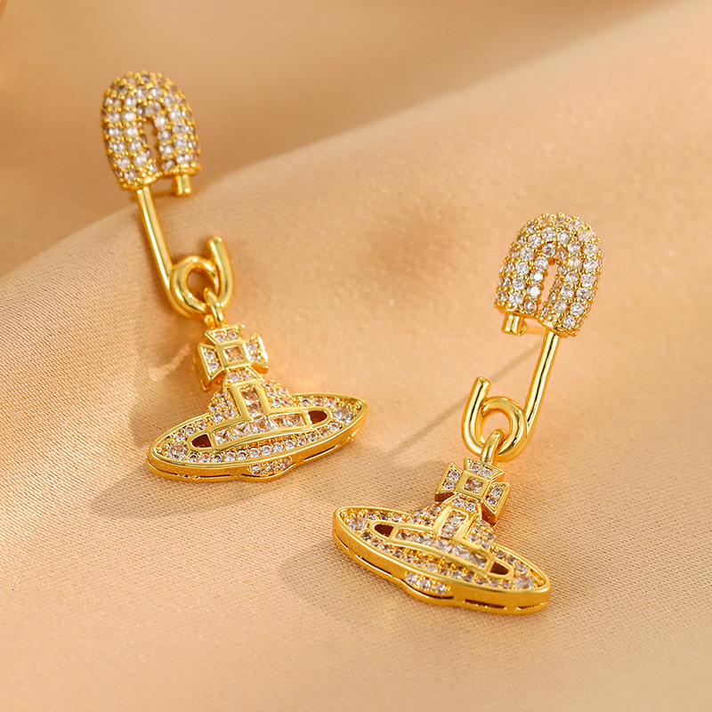 Designer Pave Full Diamond Light Luxury Simple Banquet Super Shiny Fashionable Ladies Jewelry Earrings Temperament Personality Studs