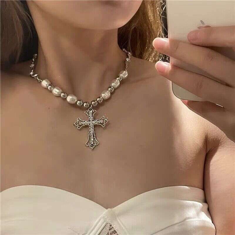 DHCollections Punk Pearl Choker Necklace - Gothic Cross Pendant Chain for Men & Women | Hip Hop Retro Jewelry (38cm+10cm Extender)