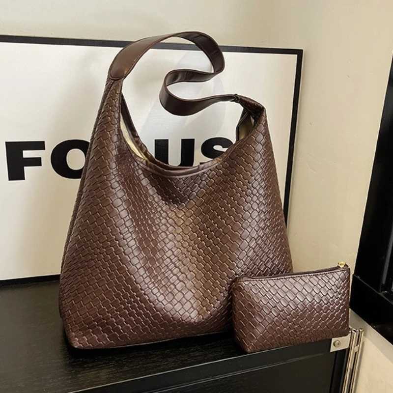 100% Artificial Leather Woven Pattern Shoulder Bag Large Capacity Tote Bag Casual Armpit Bag Large Tote Bag Daily Work Y250730