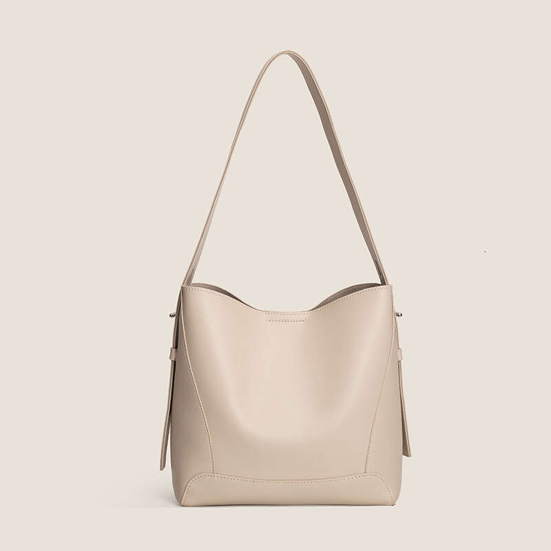 Free shipping fashion designer bag Luxury bag New Women s High End Large Capacity Bucket Soft Leather Versatile Shoulder Crossbody Bag handbag
