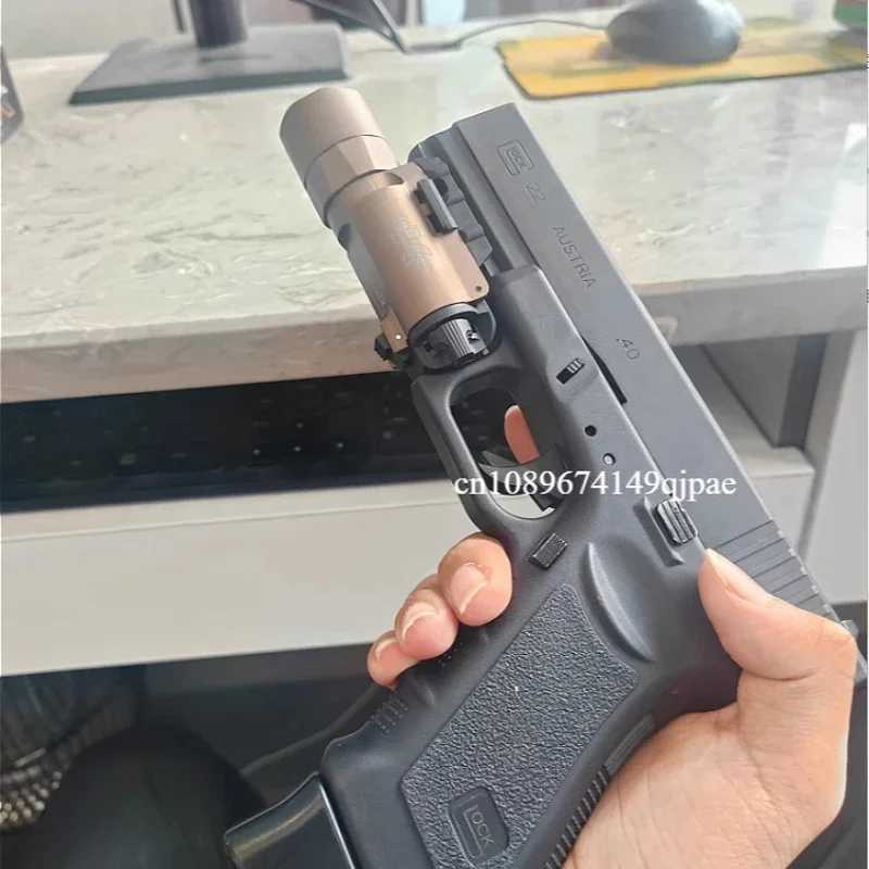 Tactical Surefire Style X300U X300 Ultra X300U-A Flashlight for Pistol Light Airsoft Helmet Light Weapon Torch Strobe 800 Lumens XJ250701