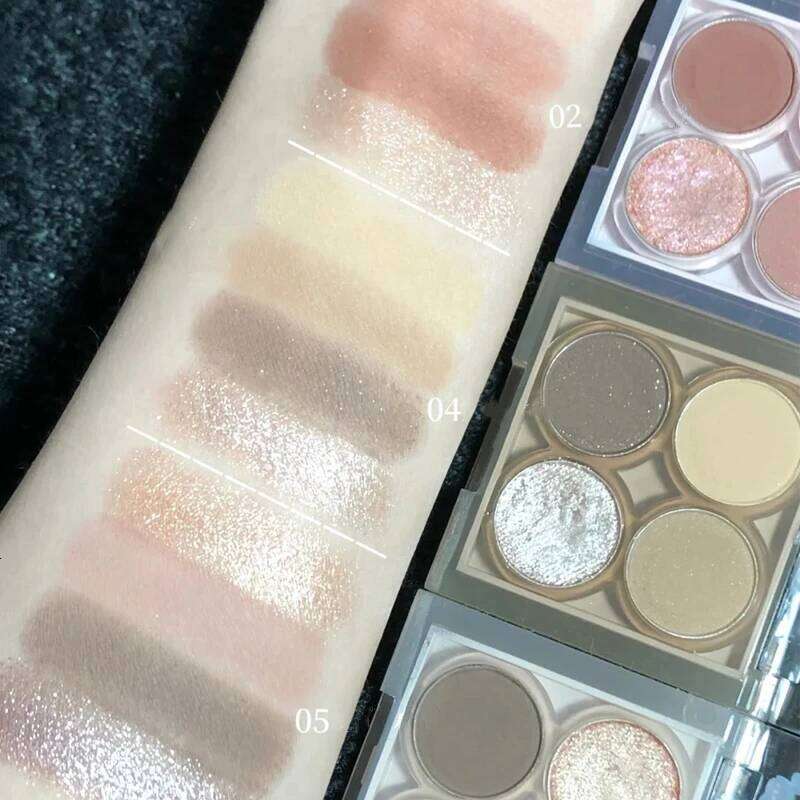 FLORTTE Esther Bunny Four-color Shadow Eyeshadow Palette With PendantShimmer Matte Long Lasting Waterproof Eye Makeup X250702