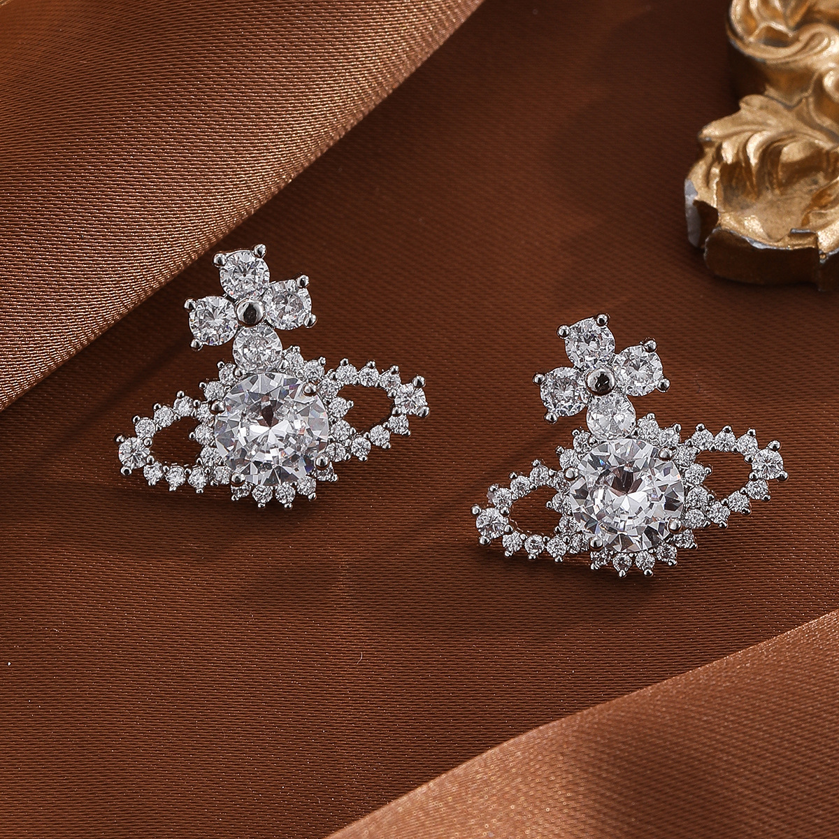 Elegant Drop Earrings: Light Style for Women | Autumn & Winter Fashion Jewelry ddmymarket