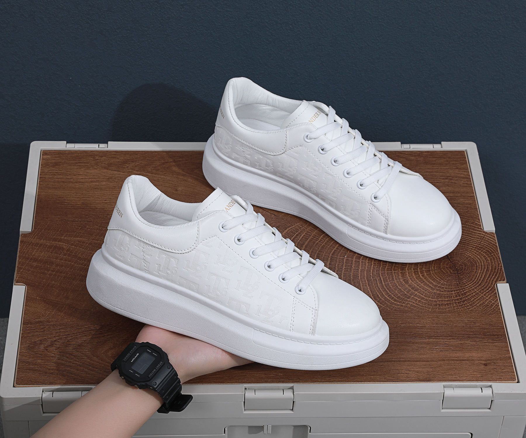 Designer Shoes: White Sneakers for men, 2025 Bestsellers, versatile, thick-soled, height-increasing, casual new style, breathable sneakers, black, Fre