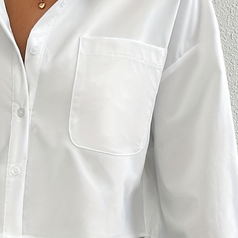 Elegant Womens White T-Shirt Unique Style for Everyday Wear