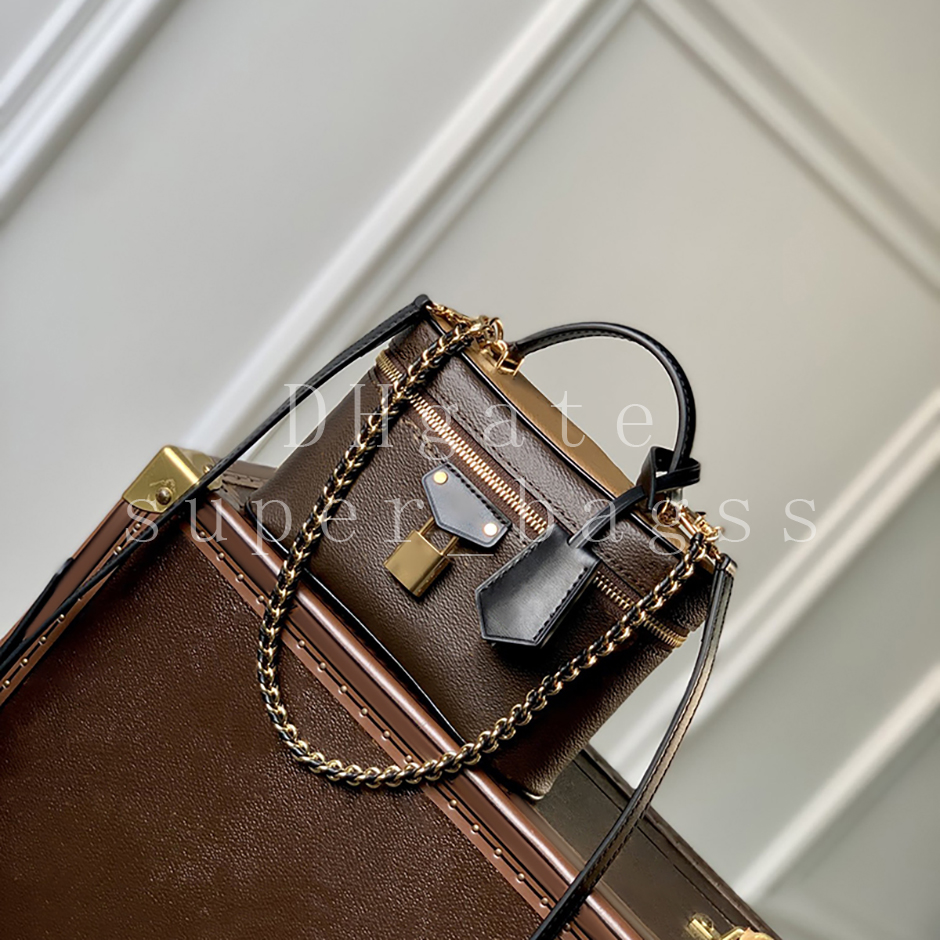 Mini Chain Bag 19CM Vanityy Chainn Pouchh handbag Mirror quality Shoulder Bag Luxury Designer Bag Coated canvas genuine leather Crossbody bag with Box LV01A1