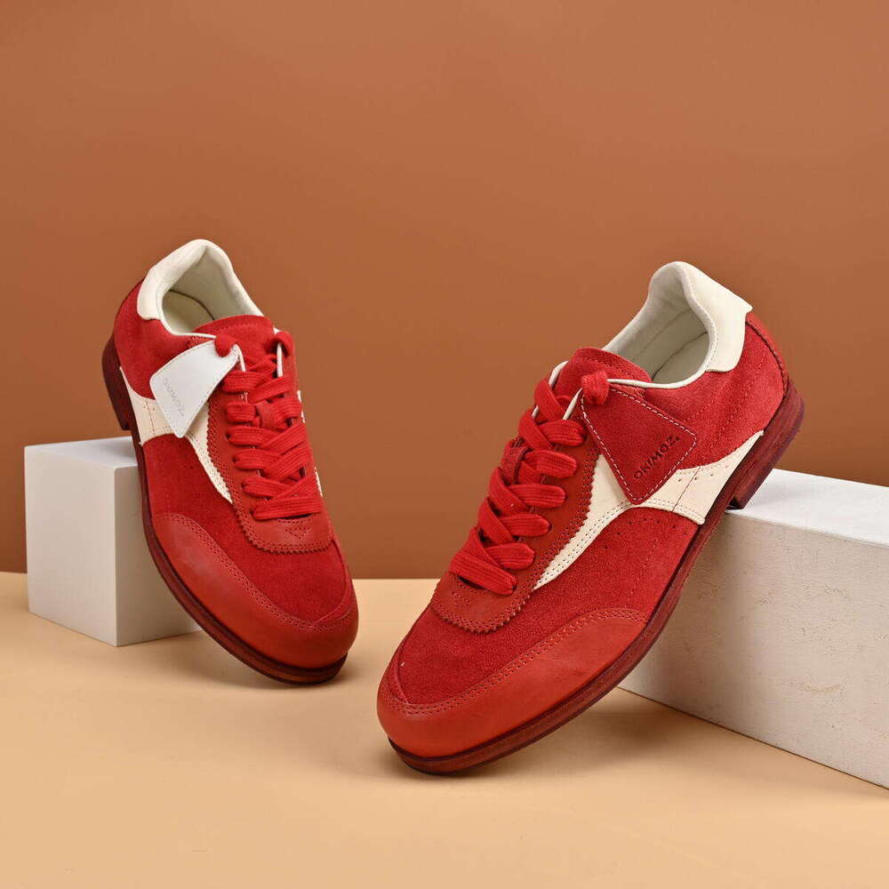 Retro Red and White Casual Sports Shoes - Classic Low-Top Lace-Up Design Okimoz