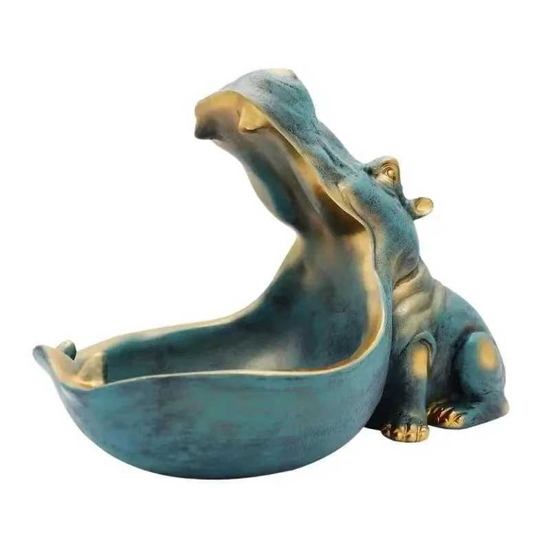 He decorates statues sculptures statues keys candies storage decoration containers decorative tables decorative accessories gifts Y250509