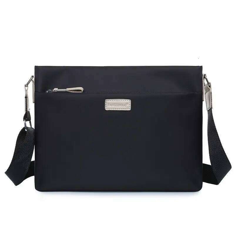 Casual Men Crossbody Messenger Bags Male Waterproof Short Trip Business Zipper Shoulder Bag Good Qualtiy
