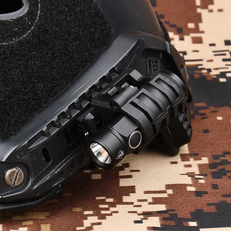 WADSN Tactical Scout FAST Helmet Light AIrsoft Strobe Mini White LED Lamp Constant Momentary Hunting Output Helmet Flashlight XJ250701