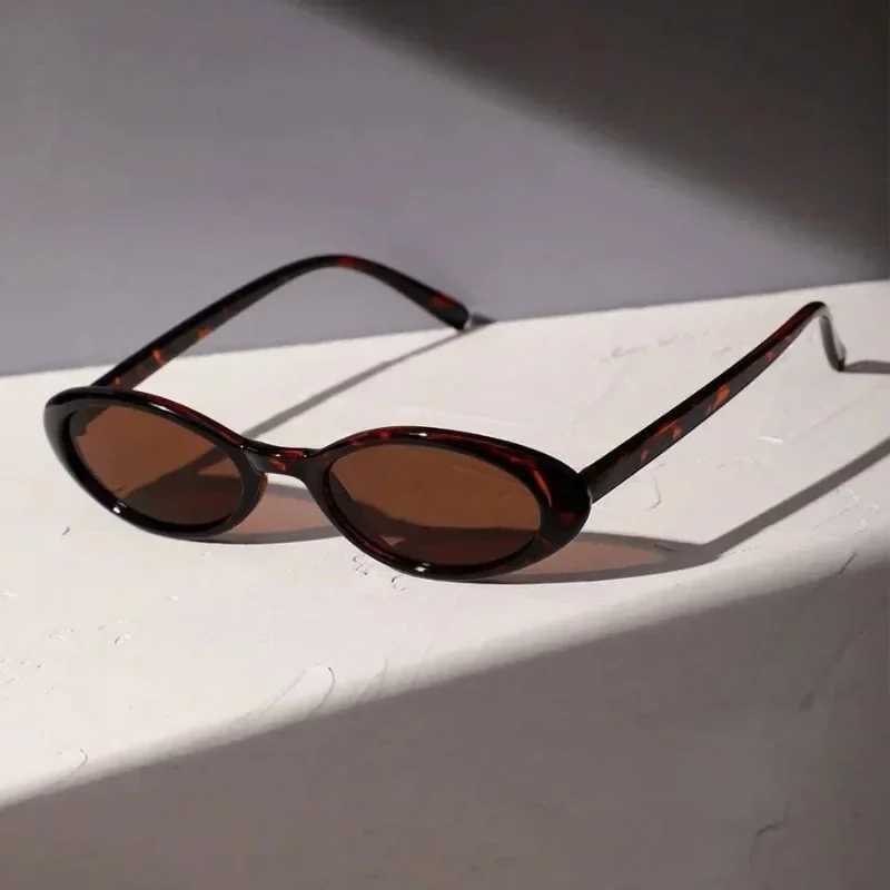 Sexy Small Oval Womens Sunglasses 2025 New Fashion Leopard Brown Hot Sun Glasses Female Retro Colorful Shade Eyeglass XJ250701