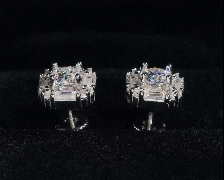 Hot Sale baguette Moissanite Stud Top Quality Moissanite Diamond Stud Earrings Yellow Gold Plated 925 Sterling Silver Earrings