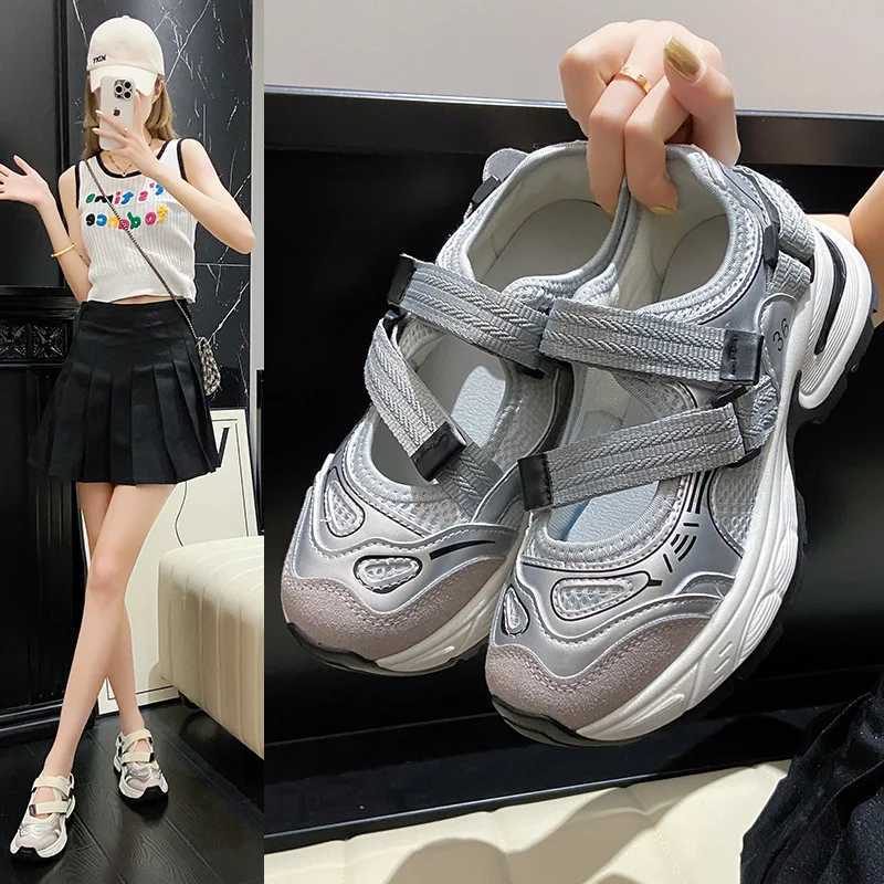 Womens Sandals Autumn New Thick Sole Hollow Head Pah Color Sports Shoes Casual Fi Increase Breathable Non-slip Shoes XJ260702