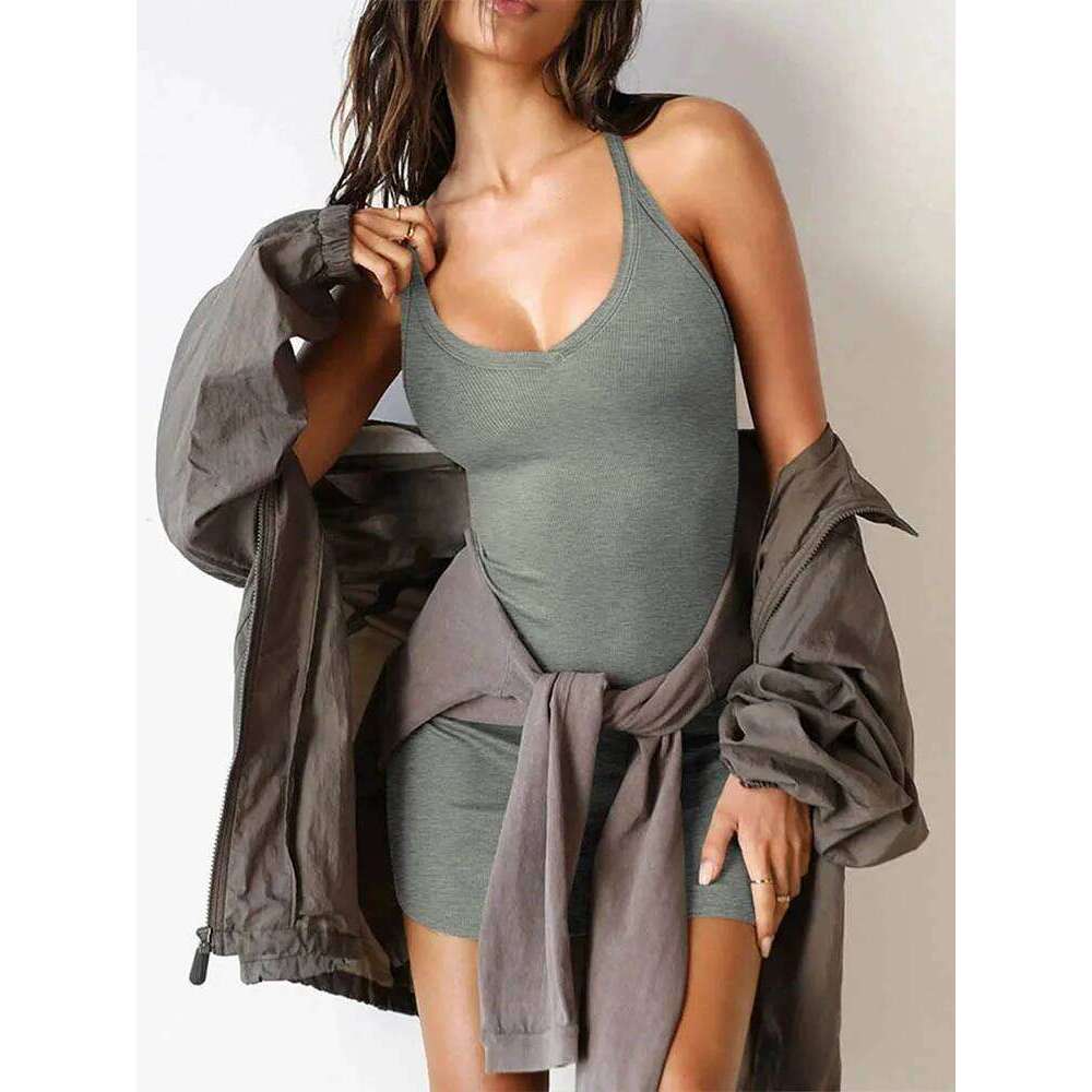 hoodie Wear Y2k European American Sexy Spicy Short Skirt For Women With Suspender Wrap Hip Design New Dress Trendy Female Fashion jacket