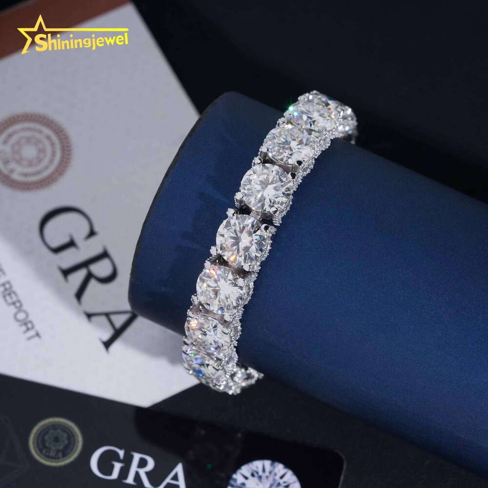 Luxurious Round 10Mm Iced HipHop Sier D Color Silicone Tennis Bracelet