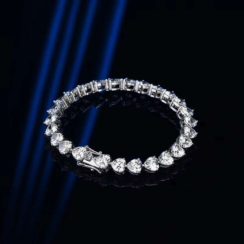 9 Factory Wholesale S925 Sterling Silver 6*6MM VVS D Color Heart Shaped Moissanite Tennis Bracelet For Ladies Gift