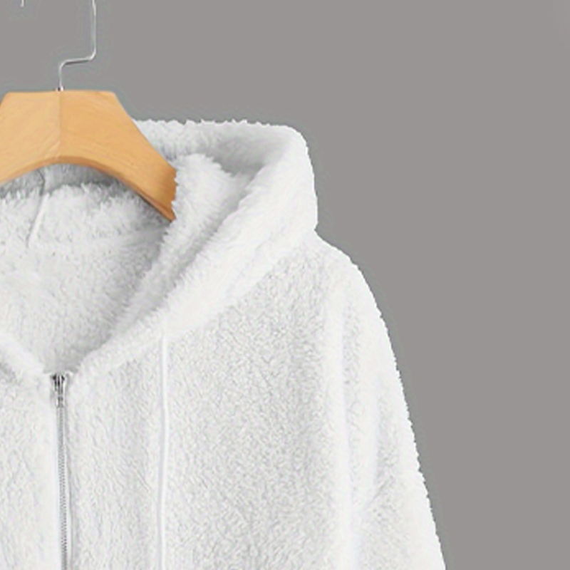 Casual & Cozy: Trendsetting Plush Hooded Sweatshirt with Roomy Design