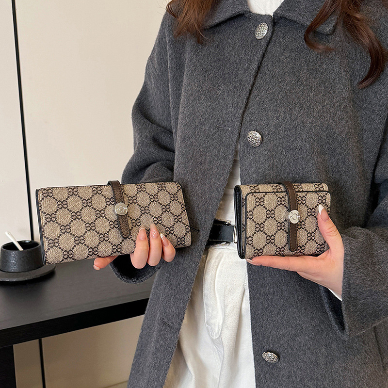 Designer Luxury Women's Long Wallet Vintage Fashion Multi Card Slots Spacious Zipper Coin Purse