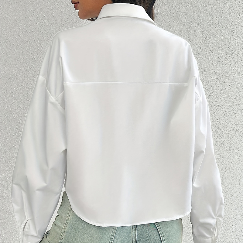Elegant Womens White T-Shirt Unique Style for Everyday Wear