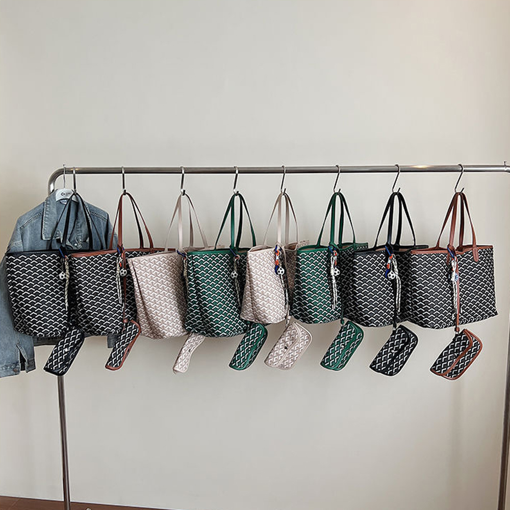 High Quality Tote Fashion Handbag Shoulder Classic Letter Print Leather 2025 New Fashionable Underarm Crossbody Bag Pockets Women's Wallet